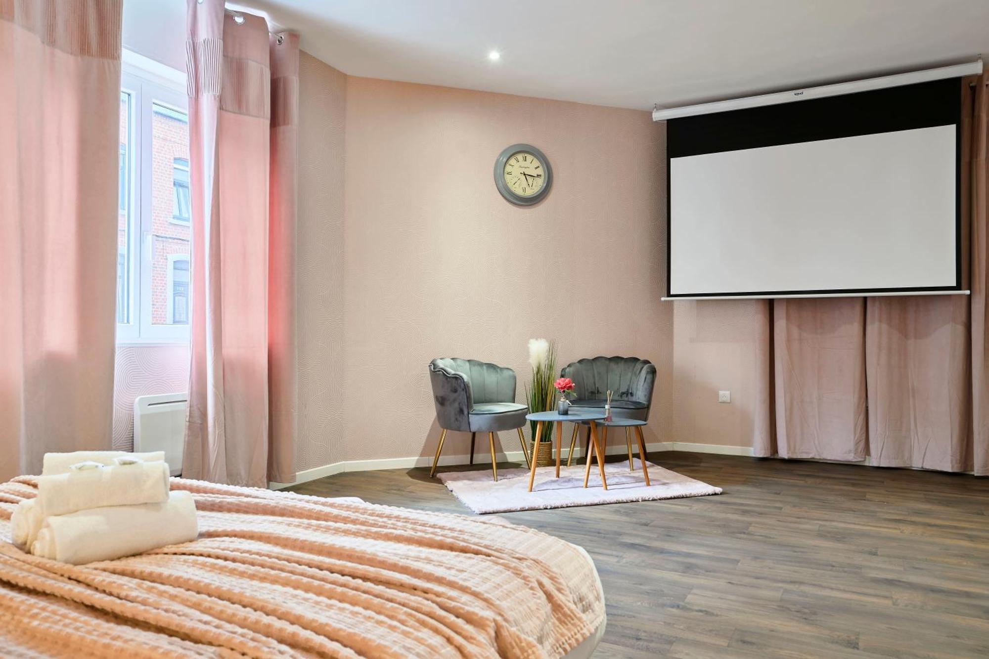 Апартаменты Ng Prestige L Lille L Tourcoing - Bouvines - Balneo & Cuisine Экстерьер фото