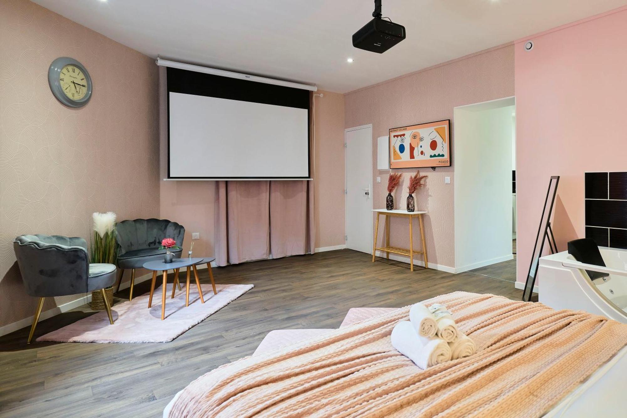 Апартаменты Ng Prestige L Lille L Tourcoing - Bouvines - Balneo & Cuisine Экстерьер фото